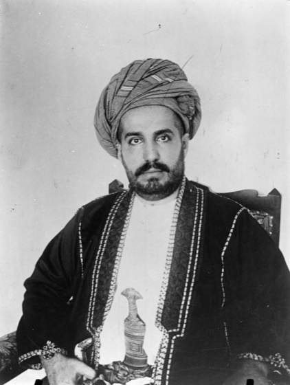 File:Bundesarchiv Bild 105-DOA0295, Deutsch-Ostafrika, Sultan.jpg