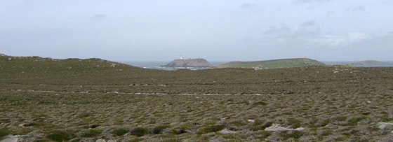 File:Round Island and St Helen's from Castle Down, Tresco, Scilly - geograph.org.uk - 1618637.jpg