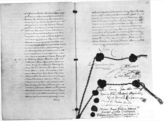 Documento de tratado de paz do século XVII, com selos de cera (1645)