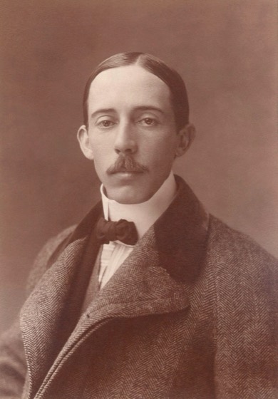 File:Alberto Santos-Dumont by Nadar.jpg