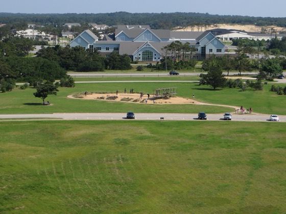 File:Statue of Wright Brothers' Flight, Wright Brothers National Memorial.jpg