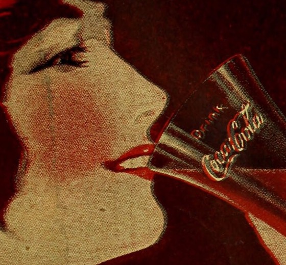 Recorte cinematográfico de anúncio vintage da Coca-Cola (mesma fonte da cena 1)