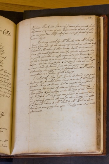 Livro de atas manuscrito do século XVII/XVIII