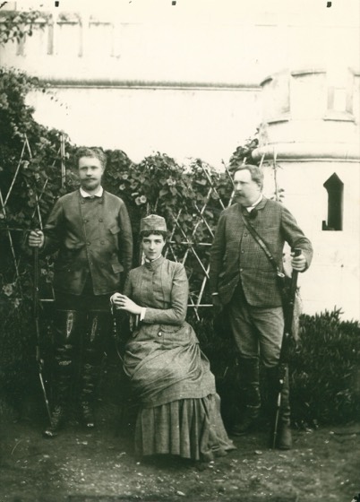 Queen Amélie of Portugal with her husband (Carlos I of Portugal) and father-in-law (Luís I of Portugal)